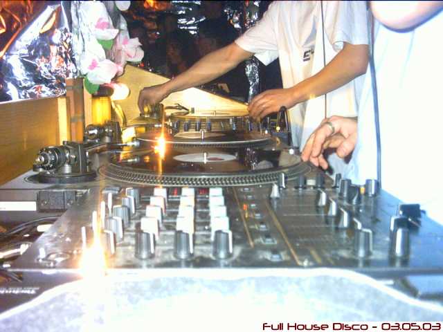 Full House Disco - your Disco needs you -
