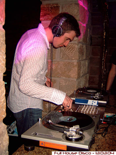 Full House Disco - your Disco needs you -