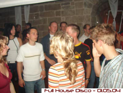 Full House Disco - your Disco needs you -