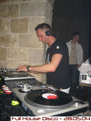 Full House Disco - your Disco needs you -