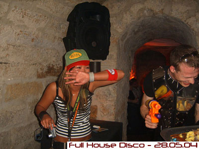 Full House Disco - your Disco needs you -