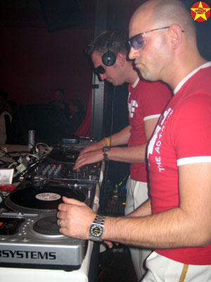 Full House Disco - your Disco needs you -