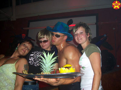 Full House Disco - your Disco needs you -