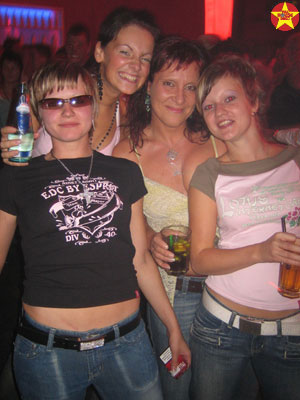 Full House Disco - your Disco needs you -