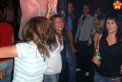 Full House Disco - your Disco needs you -