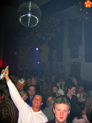 Full House Disco - your Disco needs you -