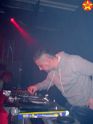 Full House Disco - your Disco needs you -