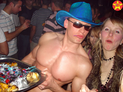 Full House Disco - your Disco needs you -