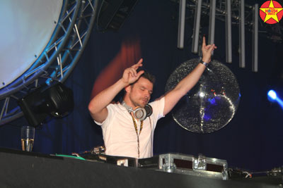 Full House Disco - your Disco needs you -