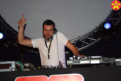 Full House Disco - your Disco needs you -